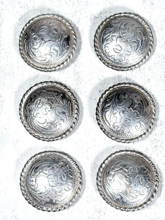 Other - Set of 6 Rope Edged Western Conchos